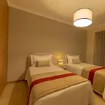 Flor Da Rocha Aparthotel 4*