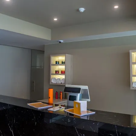 Flor Da Rocha Apartmanhotel Portimão