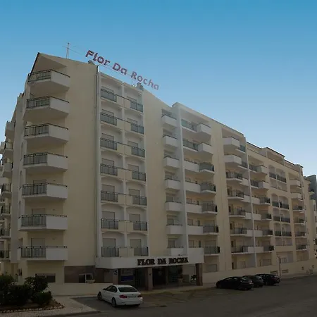 Apartmanhotel Flor Da Rocha 4*
