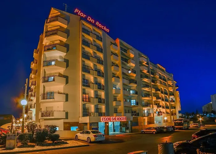 Aparthotel Flor Da Rocha 4*